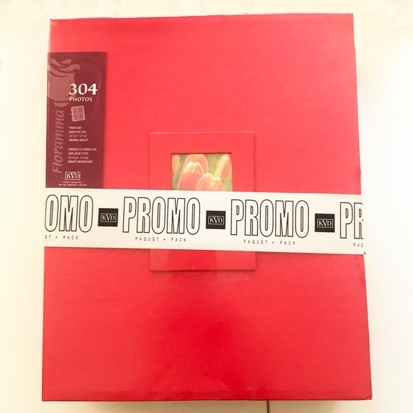 NWT Promo Photo Books - Picture 2 of 3